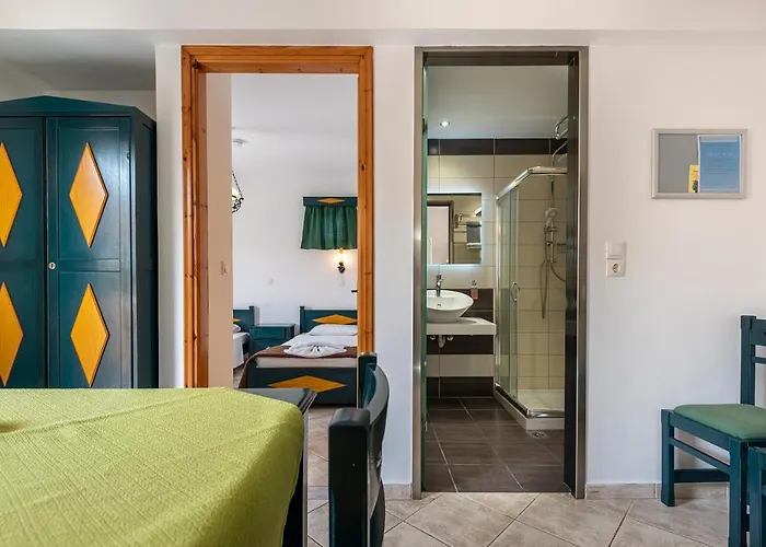 호텔 Cirillo Family Hotel-christinas 2*