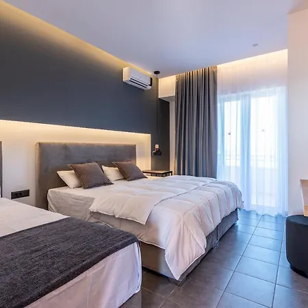 Cirillo Family Hotel-christinas Hotel Mastihari