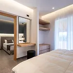 Cirillo Family Hotel-christinas ホテル 2*
