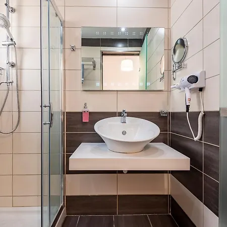 Cirillo Family Hotel-christinas Отель 2*