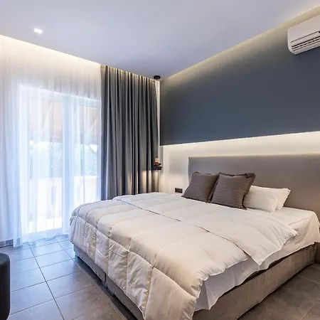 Cirillo Family Hotel-christinas 2*