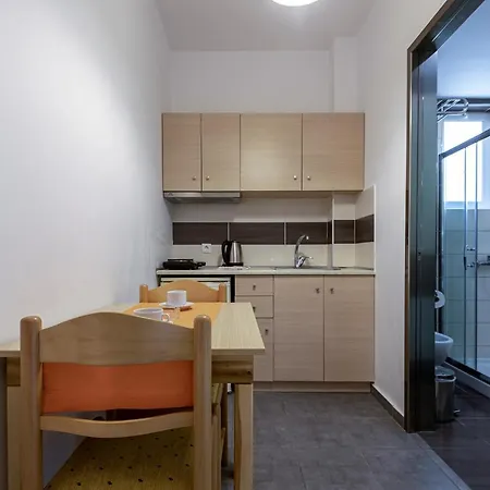 Cirillo Family Hotel-christinas 2*