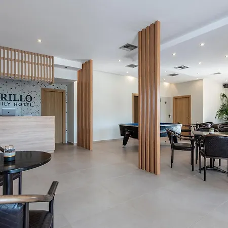 Отель Cirillo Family Hotel-christinas Мастихари
