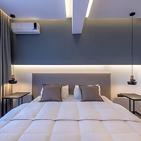 Cirillo Family Hotel-christinas Отель Мастихари