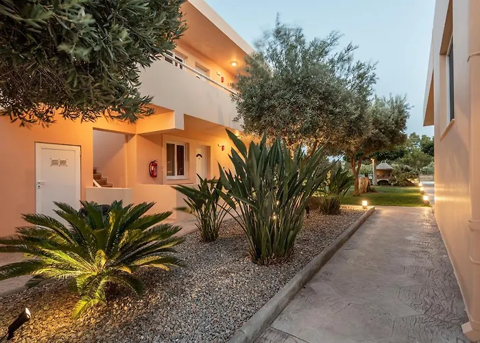 Cirillo Family Hotel-christinas