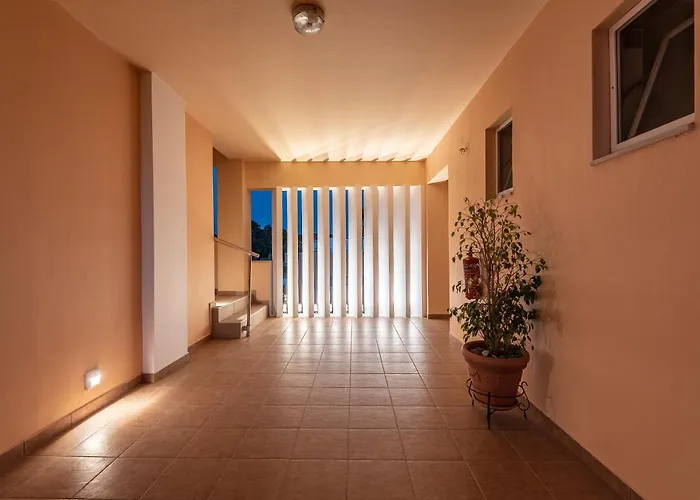 Otel Cirillo Family Hotel-christinas 2*