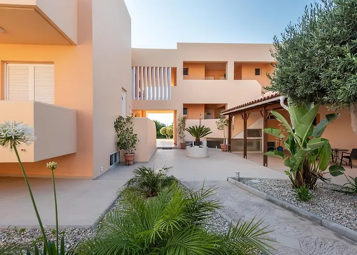 Cirillo Family Hotel-christinas Otel