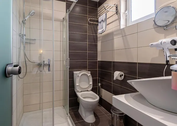 Cirillo Family Hotel-christinas 2*