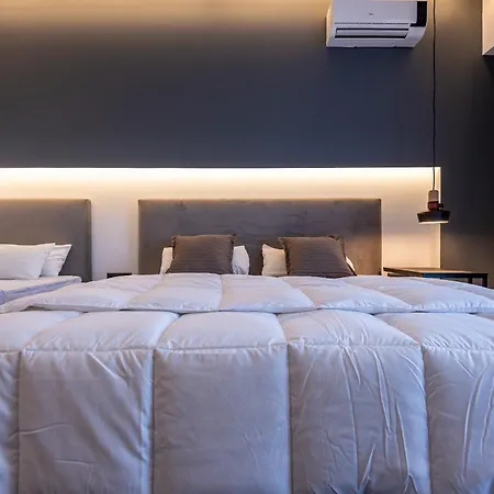 Cirillo Family Hotel-christinas Hotel