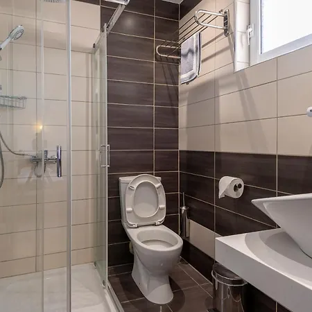 Cirillo Family Hotel-christinas 2*