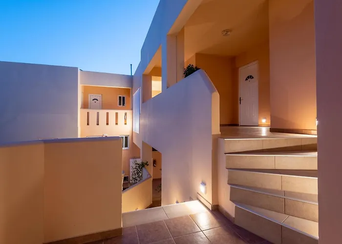 Cirillo Family Hotel-christinas Hotel 2*