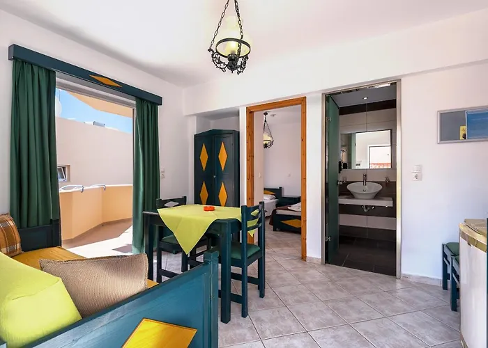 Hotel Cirillo Family Hotel-christinas 2*